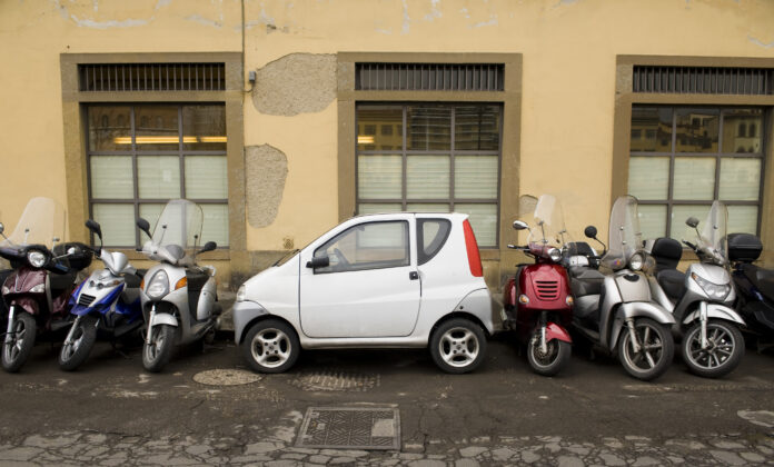 Mopeedauto kindlustamine